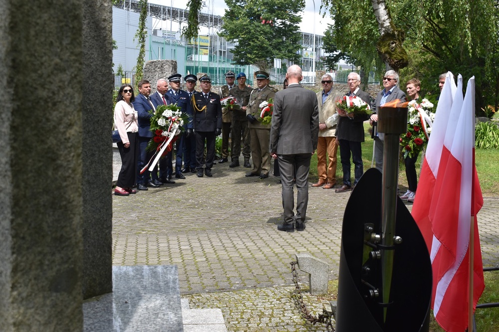 Świętokrzyskie uroczystości w 84. rocznicę pierwszego masowego transportu więźniów do KL Auschwitz