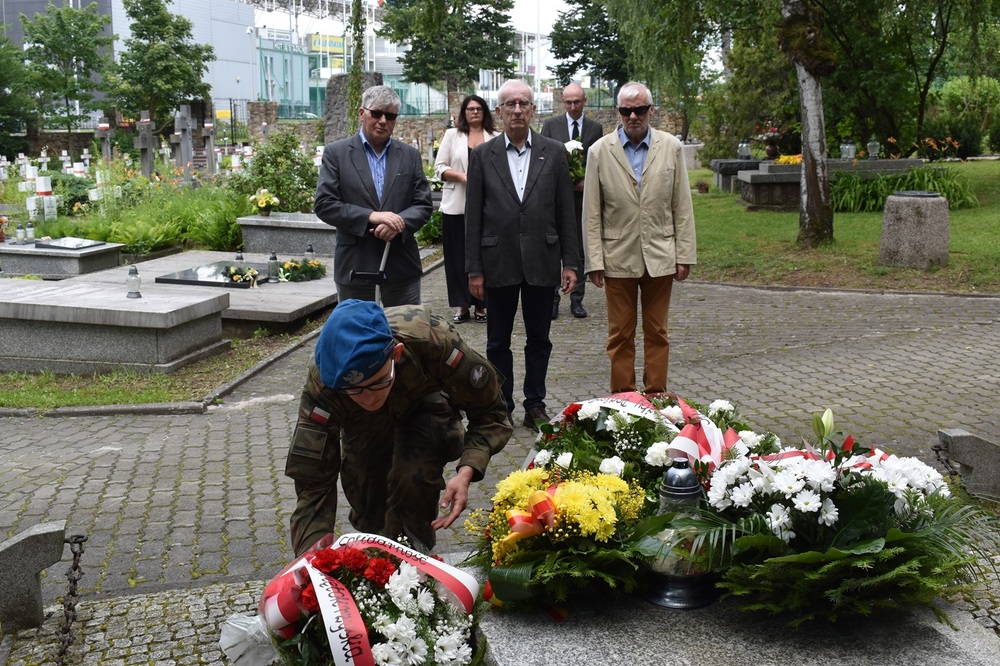 Świętokrzyskie uroczystości w 84. rocznicę pierwszego masowego transportu więźniów do KL Auschwitz