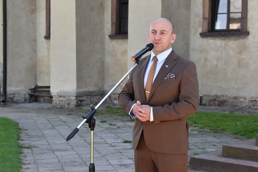 Upamiętnienie świętokrzyskich partyzantów w Wąchocku