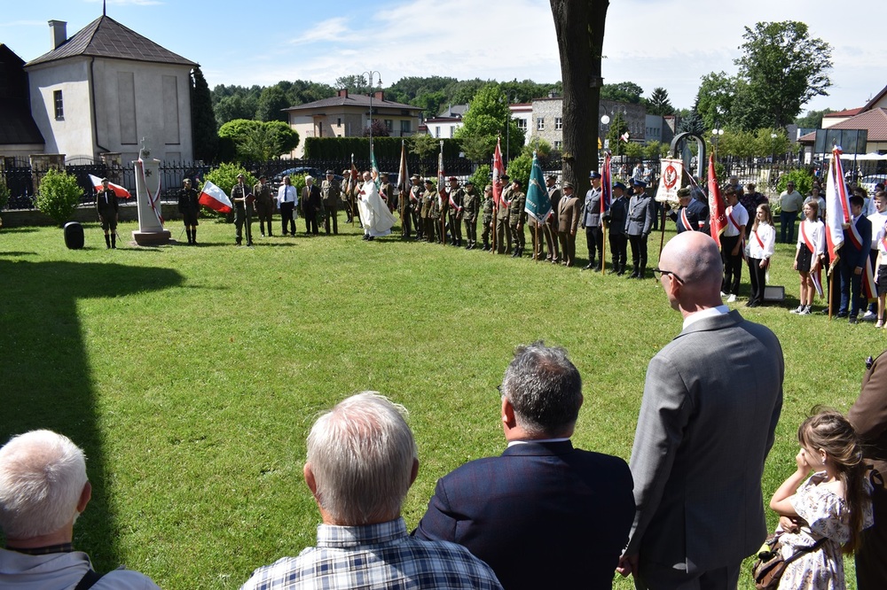 Upamiętnienie świętokrzyskich partyzantów w Wąchocku