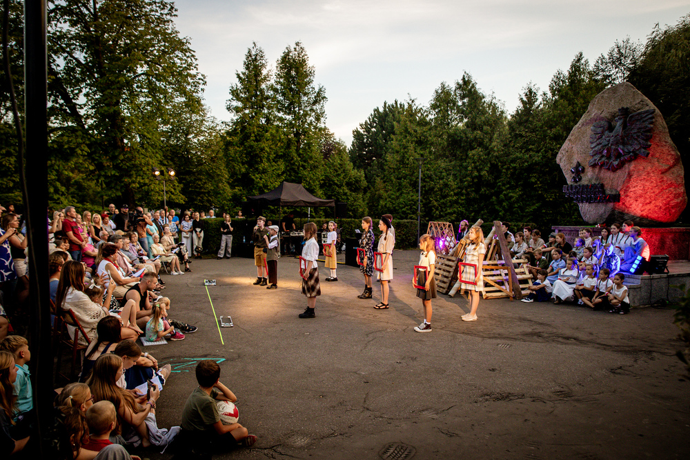 Kielczanie obejrzeli musical „Kolumbowie naszych czasów”. Fot. Mateusz Wolski (KCK)