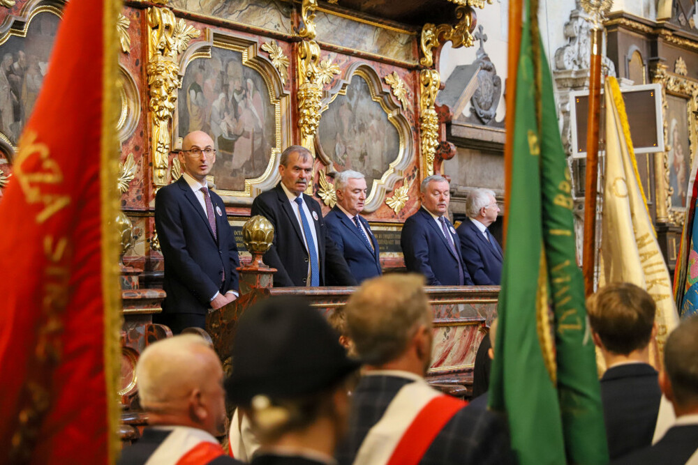 Uroczystości w 80. rocznicę pacyfikacji Skalbmierza. Fot. Urząd Marszałkowski Województwa Świętokrzyskiego