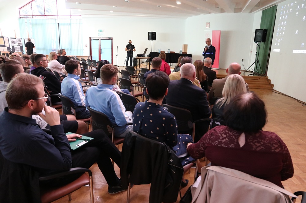 Represje niemieckie i sowieckie tematem konferencji popularnonaukowej – Busko-Zdrój, 20 września 2024