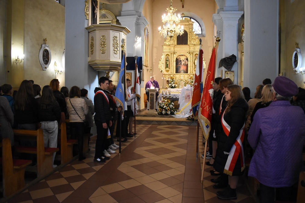 Poświęcenie grobu rodziny Derlatków, ofiar niemieckiej okupacji – Mirzec, 21 października 2024