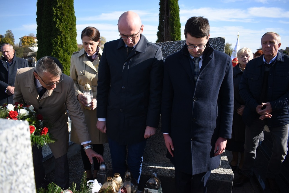 Poświęcenie grobu rodziny Derlatków, ofiar niemieckiej okupacji – Mirzec, 21 października 2024