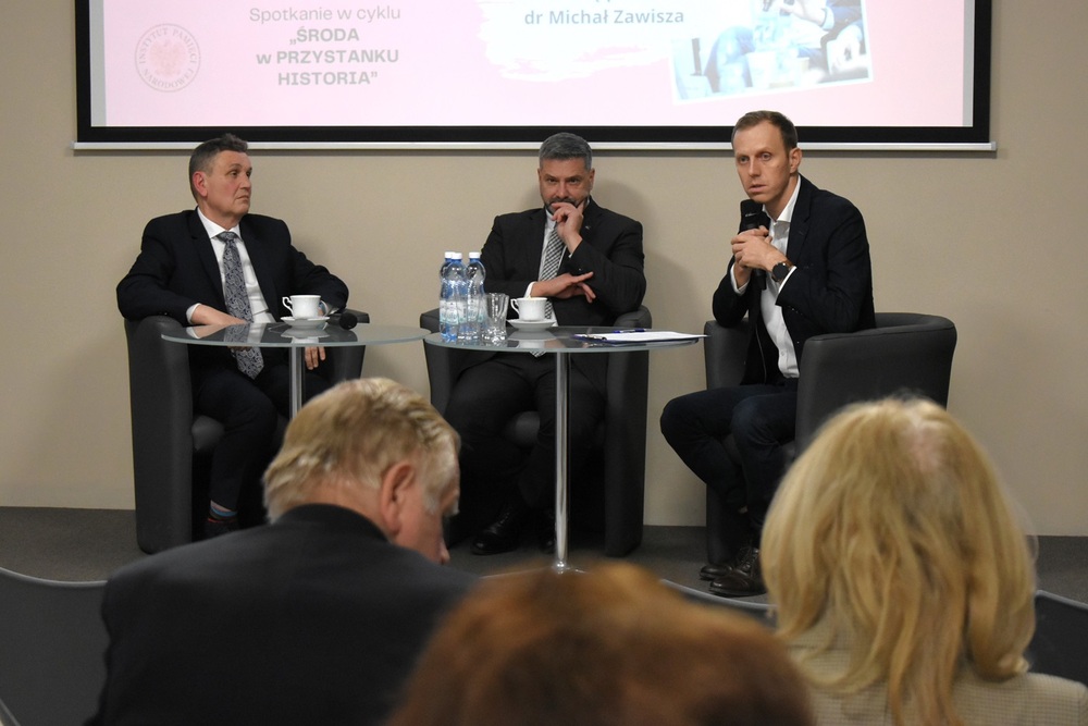 „Totalitaryzm po polsku? Partia, procesy i propaganda” – spotkanie z cyklu „Środa w Przystanku Historia”