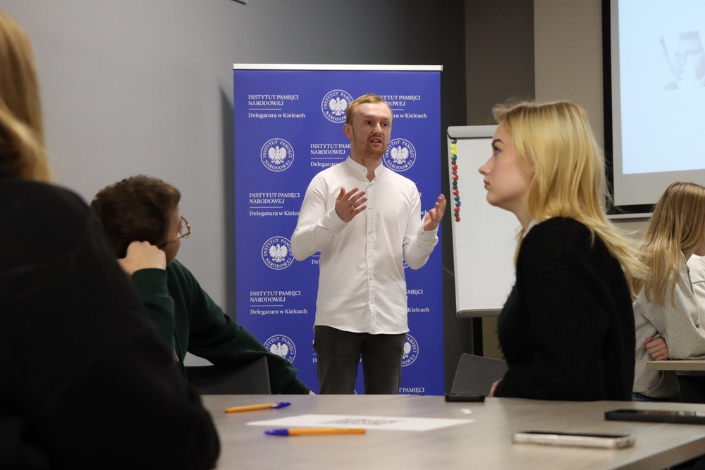 Ruszyliśmy z projektem „Silni Polską!”. Fot. Dariusz Skrzyniarz (IPN)