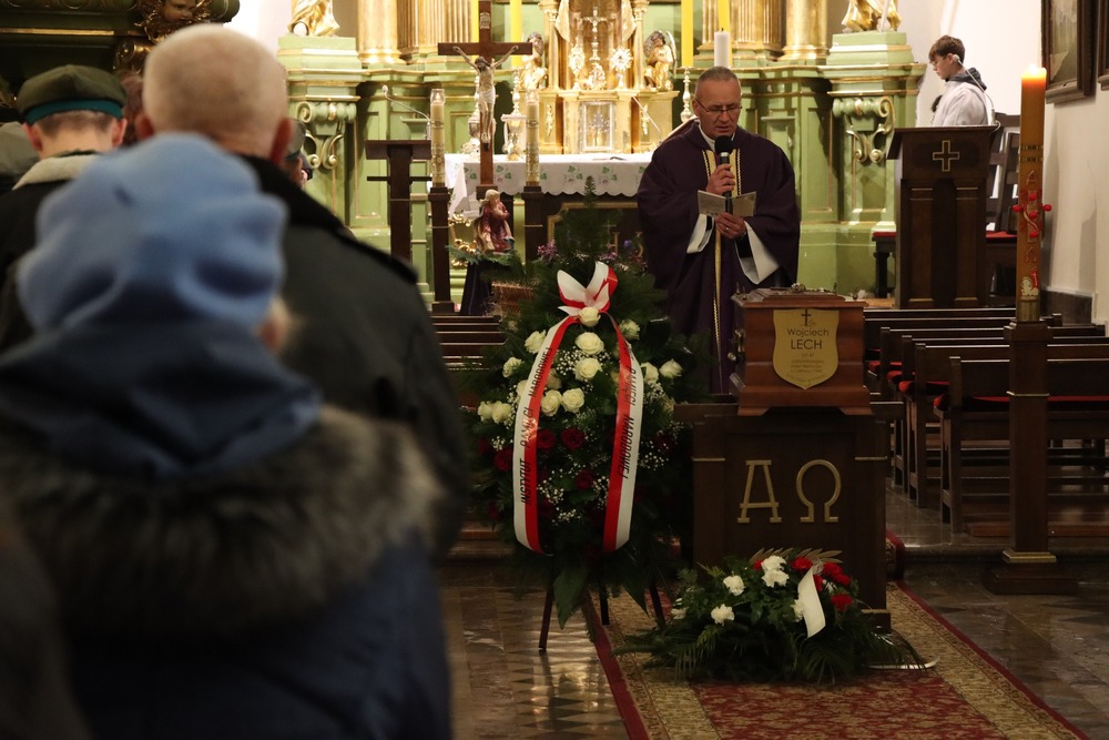 Pogrzeb Wojciecha Lecha zamordowanego przez Niemców w czerwcu 1943 r. – Kije, 19 grudnia 2024. Fot. Dariusz Skrzyniarz (IPN)