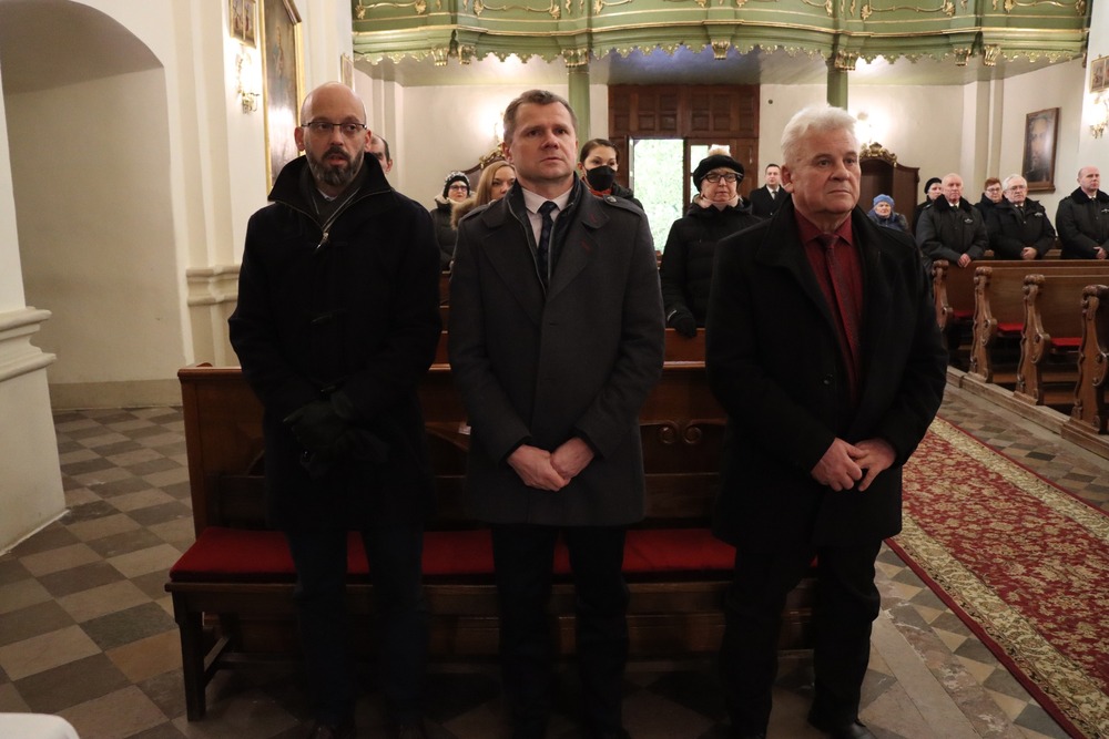 Pogrzeb Wojciecha Lecha zamordowanego przez Niemców w czerwcu 1943 r. – Kije, 19 grudnia 2024. Fot. Dariusz Skrzyniarz (IPN)