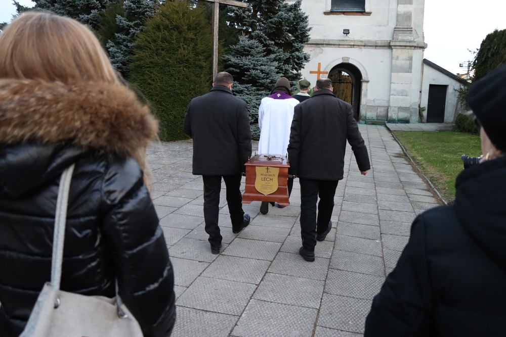 Pogrzeb Wojciecha Lecha zamordowanego przez Niemców w czerwcu 1943 r. – Kije, 19 grudnia 2024. Fot. Dariusz Skrzyniarz (IPN)