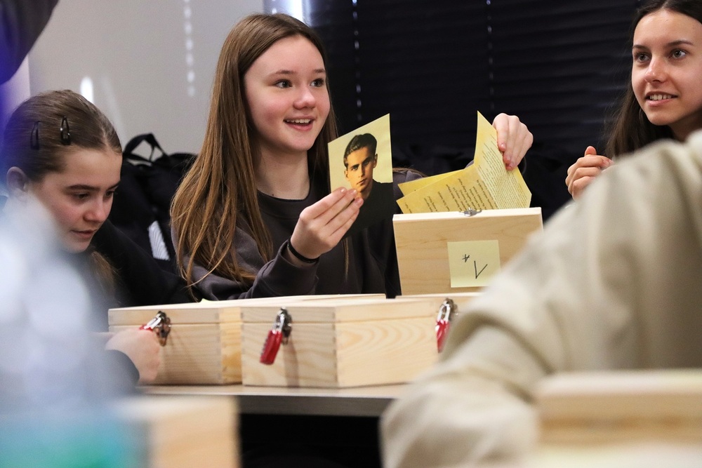 Kolejne zajęcia w projekcie „Silni Polską!”. Fot. Dariusz Skrzyniarz (IPN)