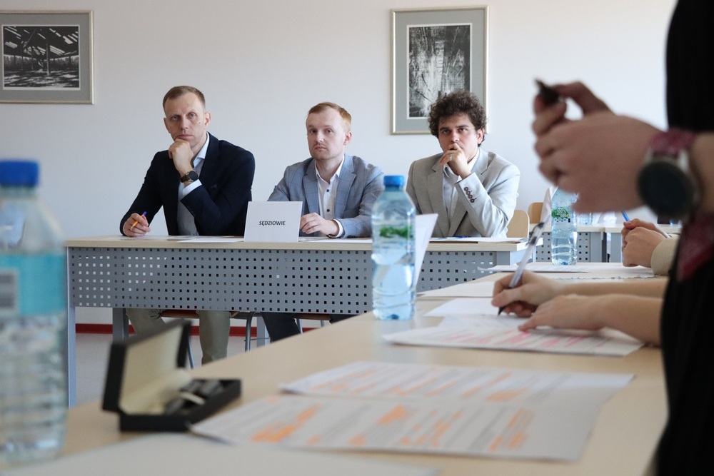 X regionalny Turniej Debat Historycznych w Kielcach. Fot. Dariusz Skrzyniarz (IPN)