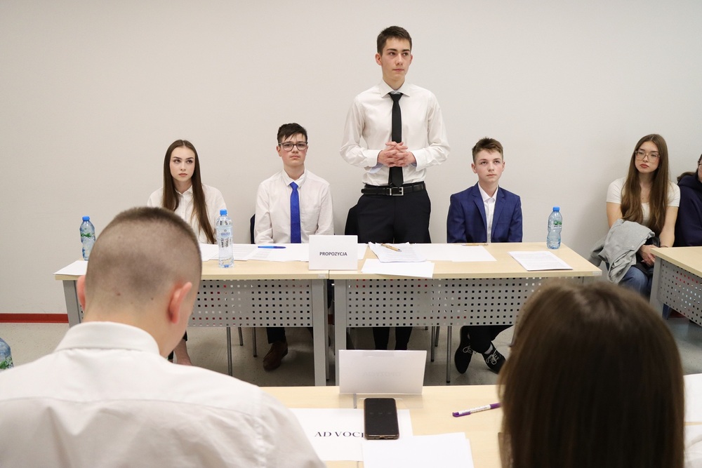 X regionalny Turniej Debat Historycznych w Kielcach. Fot. Dariusz Skrzyniarz (IPN)