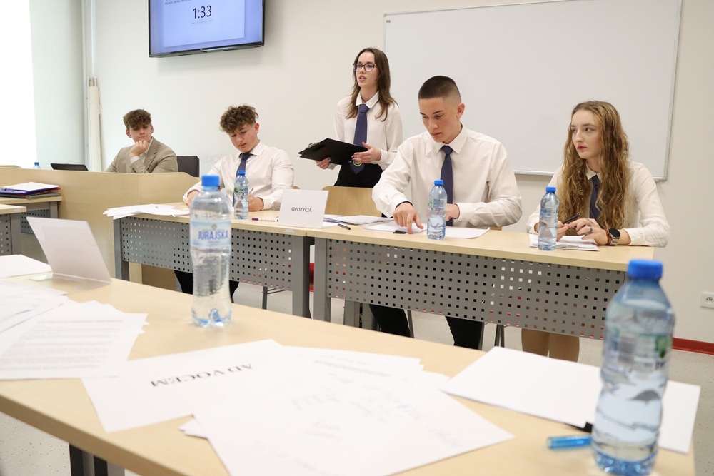 X regionalny Turniej Debat Historycznych w Kielcach. Fot. Dariusz Skrzyniarz (IPN)