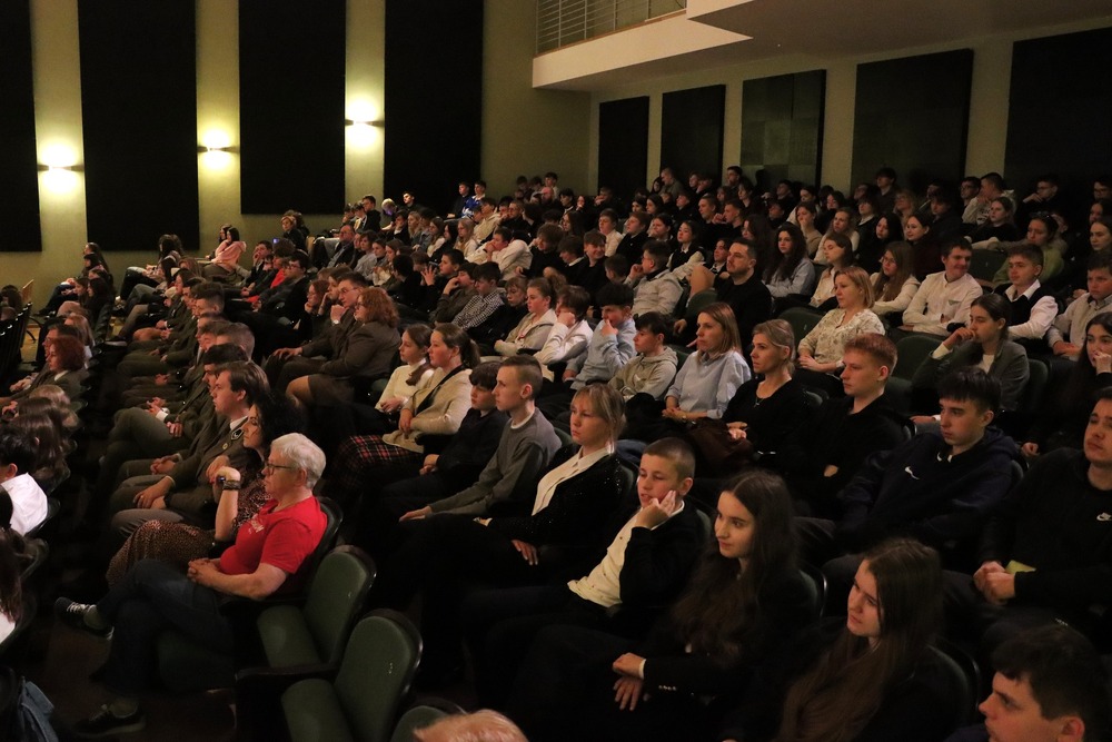 „»Tatuś Wasz jest w Rosji…«. Koncert w hołdzie Ofiarom Zbrodni Katyńskiej”. Fot. Dariusz Skrzyniarz (IPN Kielce)