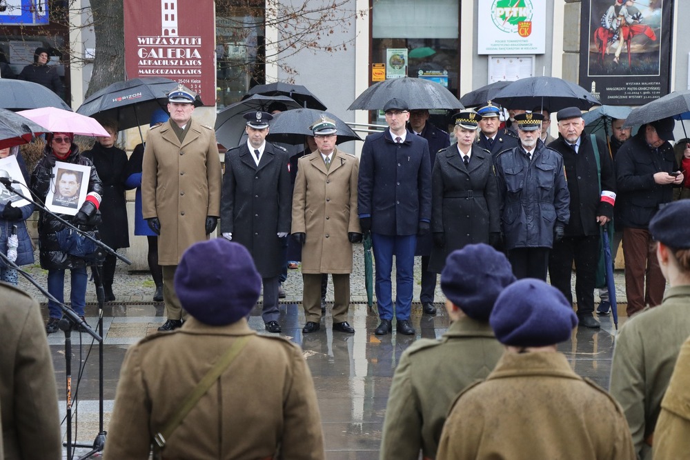 X Kielecki Marsz Katyński. Fot. Dariusz Skrzyniarz (IPN)