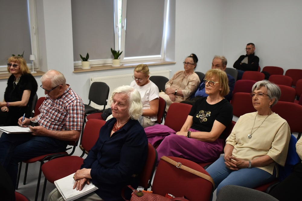 Kwietniowy „Wtorek z historią najnowszą” w sandomierskiej bibliotece