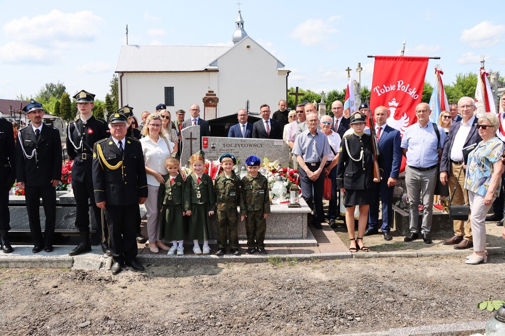Upamiętniliśmy powstańca śląskiego w Jędrzejowie w ramach akcji „Wszyscy jesteśmy ze Śląska!”. Fot. Dariusz Skrzyniarz (IPN Kielce)