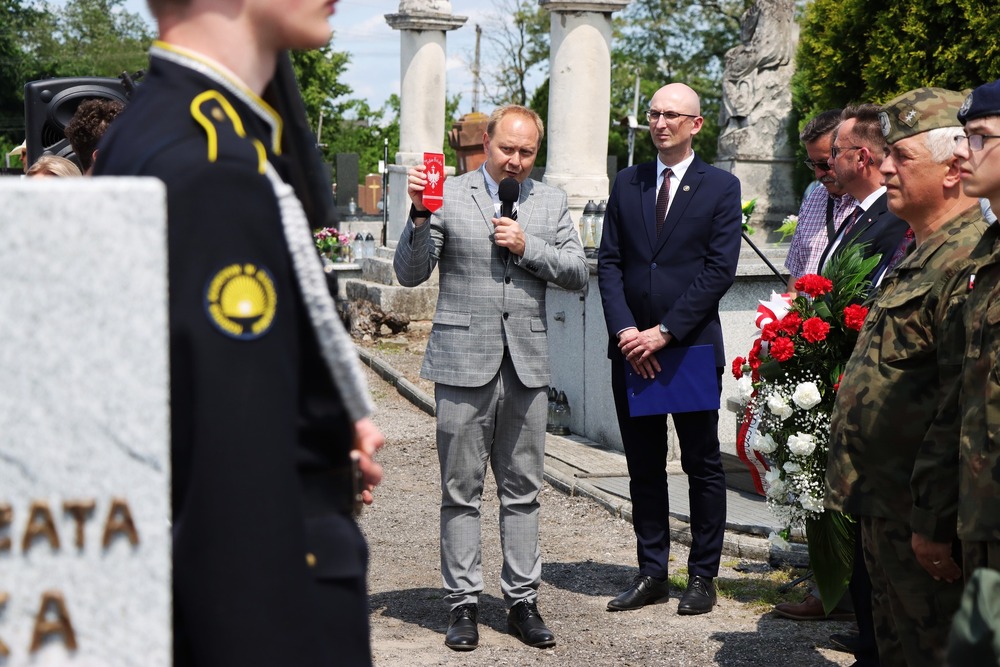 Upamiętniliśmy powstańca śląskiego w Jędrzejowie w ramach akcji „Wszyscy jesteśmy ze Śląska!”. Fot. Dariusz Skrzyniarz (IPN Kielce)