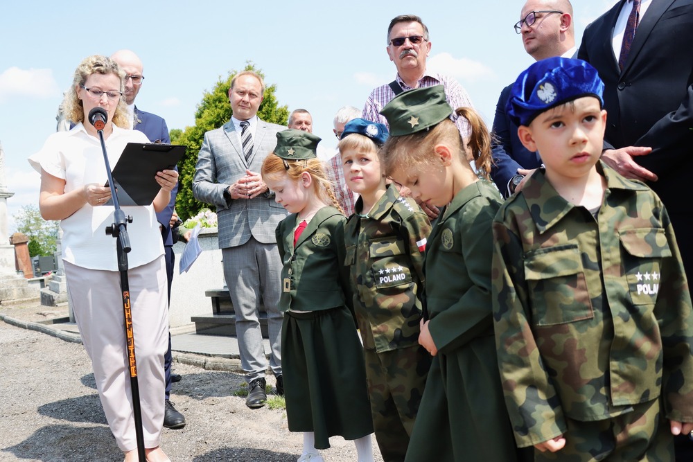 Upamiętniliśmy powstańca śląskiego w Jędrzejowie w ramach akcji „Wszyscy jesteśmy ze Śląska!”. Fot. Dariusz Skrzyniarz (IPN Kielce)