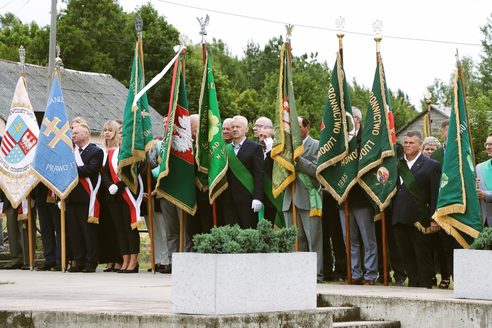 82. rocznica pacyfikacji Michniowa. Uroczystość w Dniu Walki i Męczeństwa Wsi Polskiej. Fot. Dariusz Skrzyniarz (IPN Kielce)