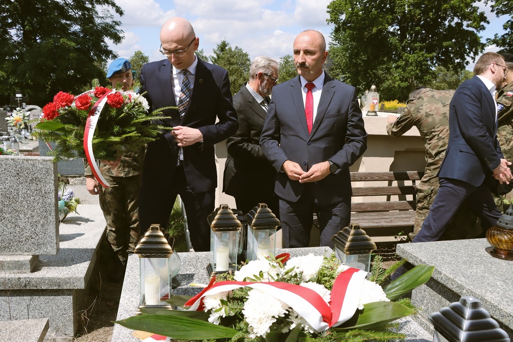 81. rocznica wybuchu Powstania Warszawskiego. Spotkanie przy grobie "Małego". Fot. Dariusz Skrzyniarz (IPN Kielce)