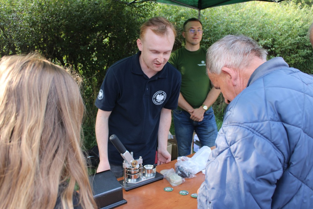 Edukacyjnie na obchodach 81. rocznicy bitwy pod Rząbcem. Fot. Miasto i Gmina Małogoszcz