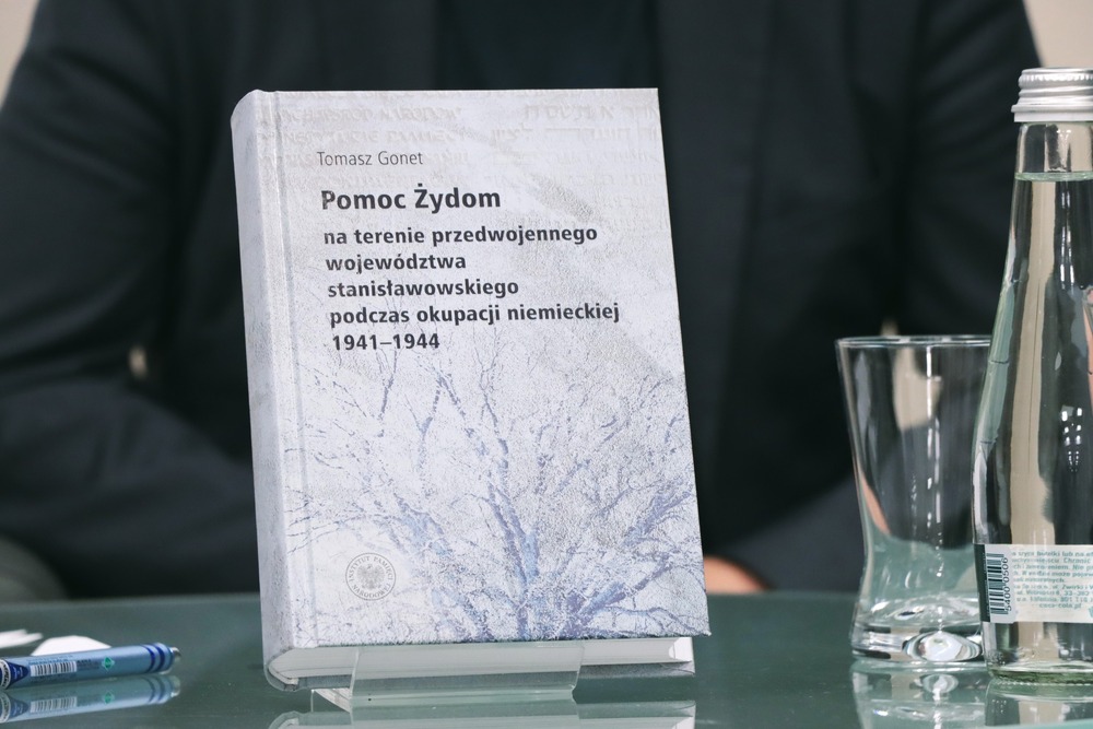 Dyskusja o losach Polaków i Żydów z Kresów podczas okupacji niemieckiej. Fot. Dariusz Skrzyniarz (IPN Kielce)
