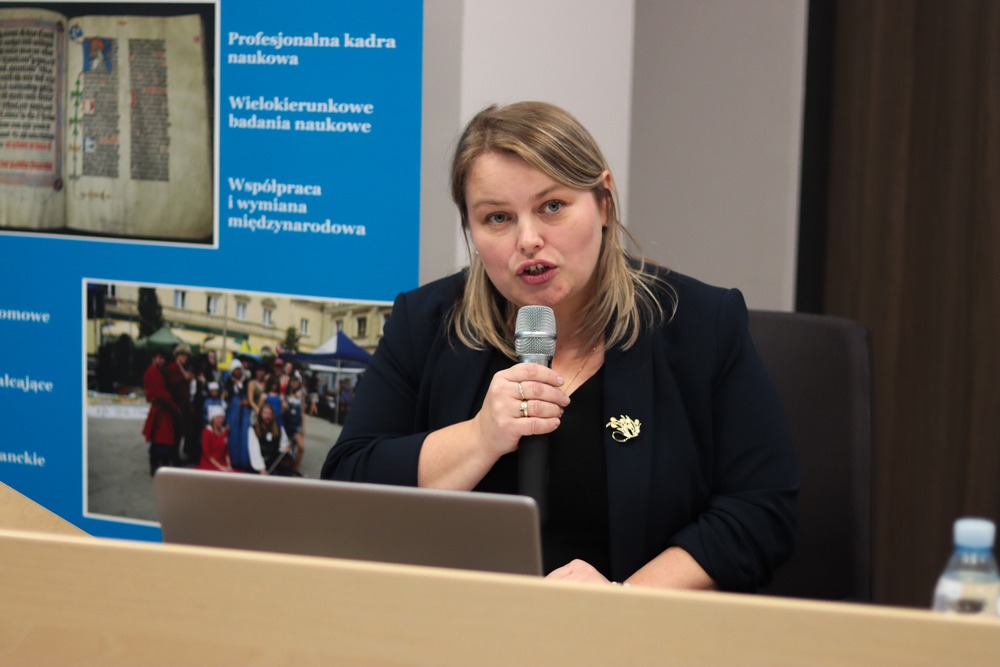 Konferencja naukowa pt. „Wieś polska podczas II wojny światowej – Sprawcy zbrodni na mieszkańcach wsi polskiej 1939–1945”. Fot. Dariusz Skrzyniarz