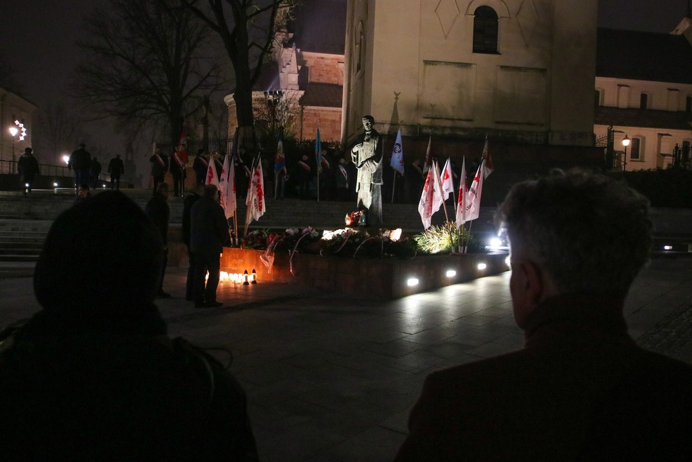 44. rocznica wprowadzenia w Polsce stanu wojennego. Uroczystości w Kielcach. Fot. Dariusz Skrzyniarz (IPN Kielce)