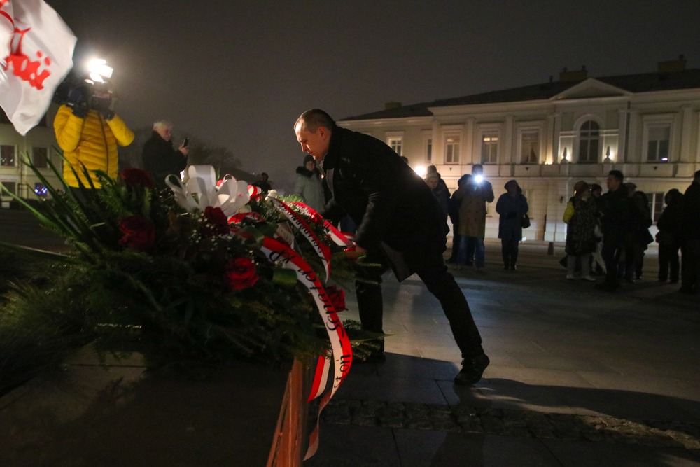 44. rocznica wprowadzenia w Polsce stanu wojennego. Uroczystości w Kielcach. Fot. Dariusz Skrzyniarz (IPN Kielce)