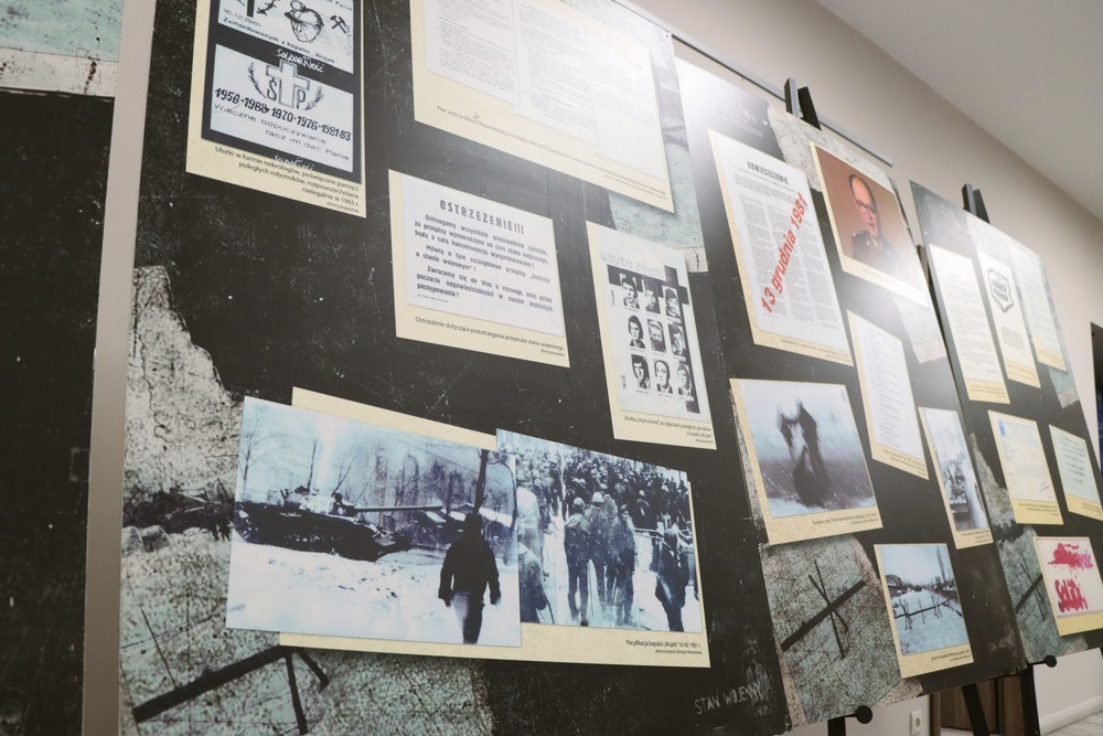 Stan wojenny tematem wystawy w „Przystanku Historia”. Fot. Dariusz Skrzyniarz (IPN Kielce)