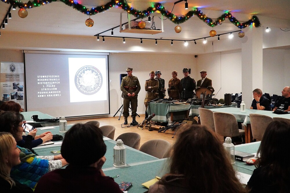 Szkolenie dla liderów II edycji Ogólnopolskiego Konkursu Edukacyjnego „Silni Polską!” Fot. dr Marcin Bukała/Jakub Mularczyk