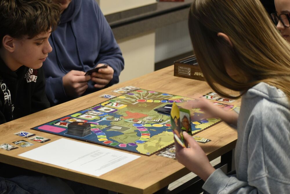 Regionalny etap Ligi Planszówek IPN w Kielcach. Fot. Michał Zawisza (IPN)