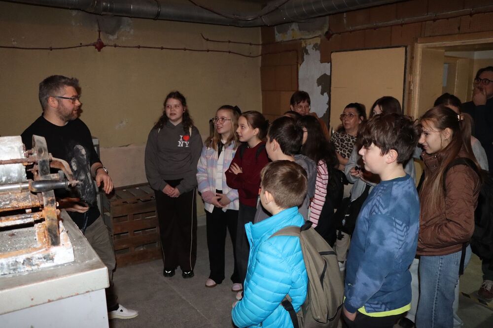 W Delegaturze IPN w Kielcach gościli uczniowie z Zespołu Placówek Oświatowych w Węgleszynie. Fot. Hubert Krężołek