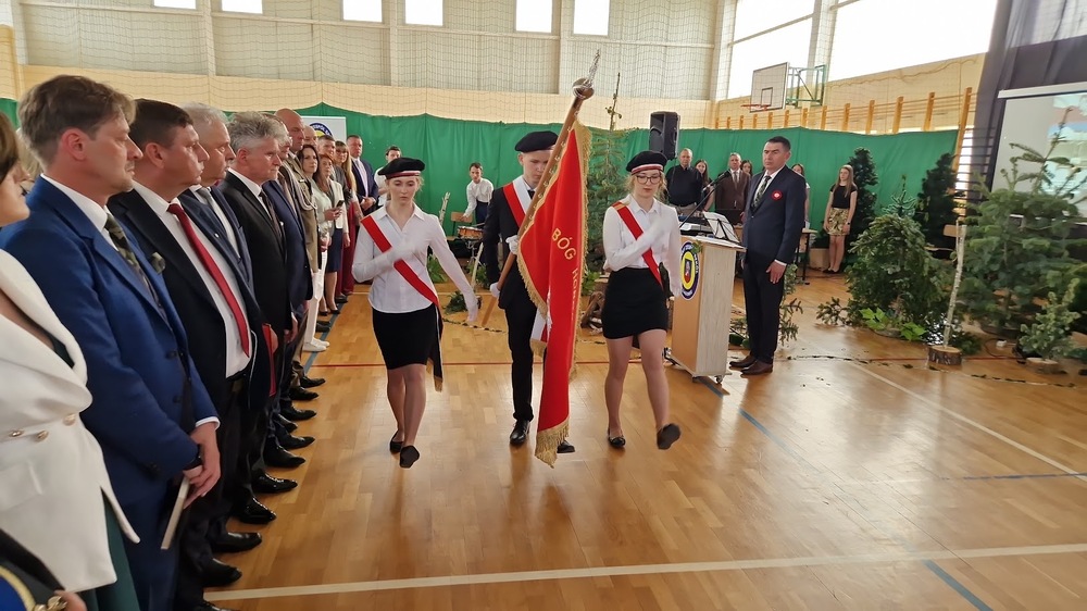 Jubileusz 50-lecia nadania imienia Szkoła Podstawowa im. Batalionów Chłopskich w Łagowie. Fot. Gminny Zespół Szkół w Łagowie