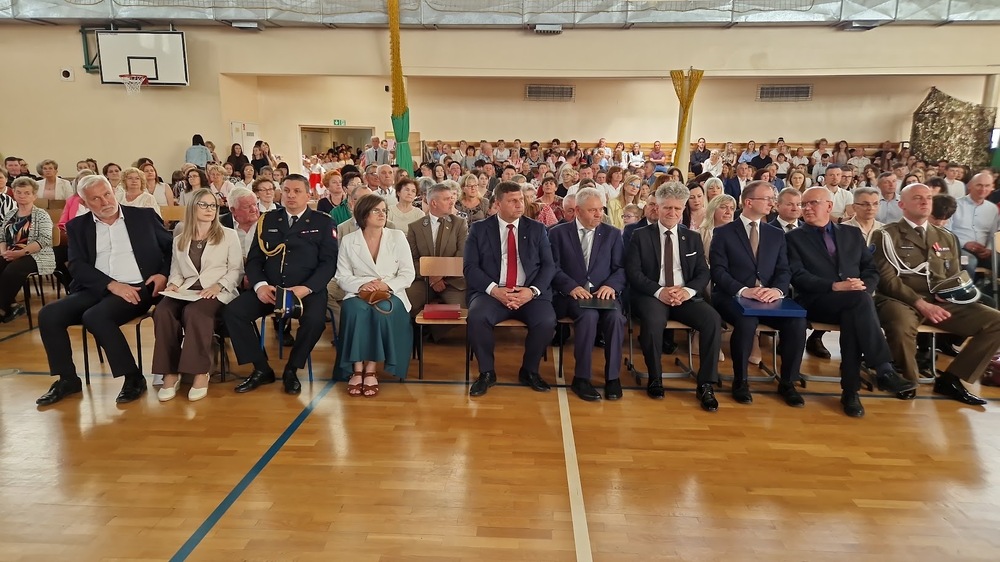 Jubileusz 50-lecia nadania imienia Szkoła Podstawowa im. Batalionów Chłopskich w Łagowie. Fot. Gminny Zespół Szkół w Łagowie