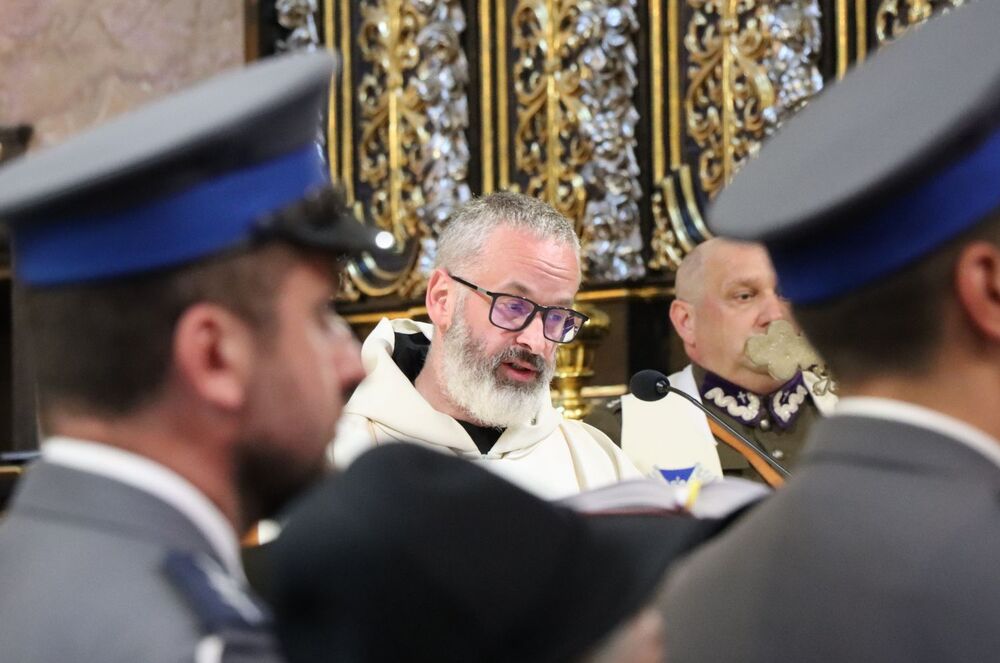 Odsłonięcie popiersia Władysława Tykwińskiego ps. „Krata” w Jędrzejowie. Fot. IPN Kielce