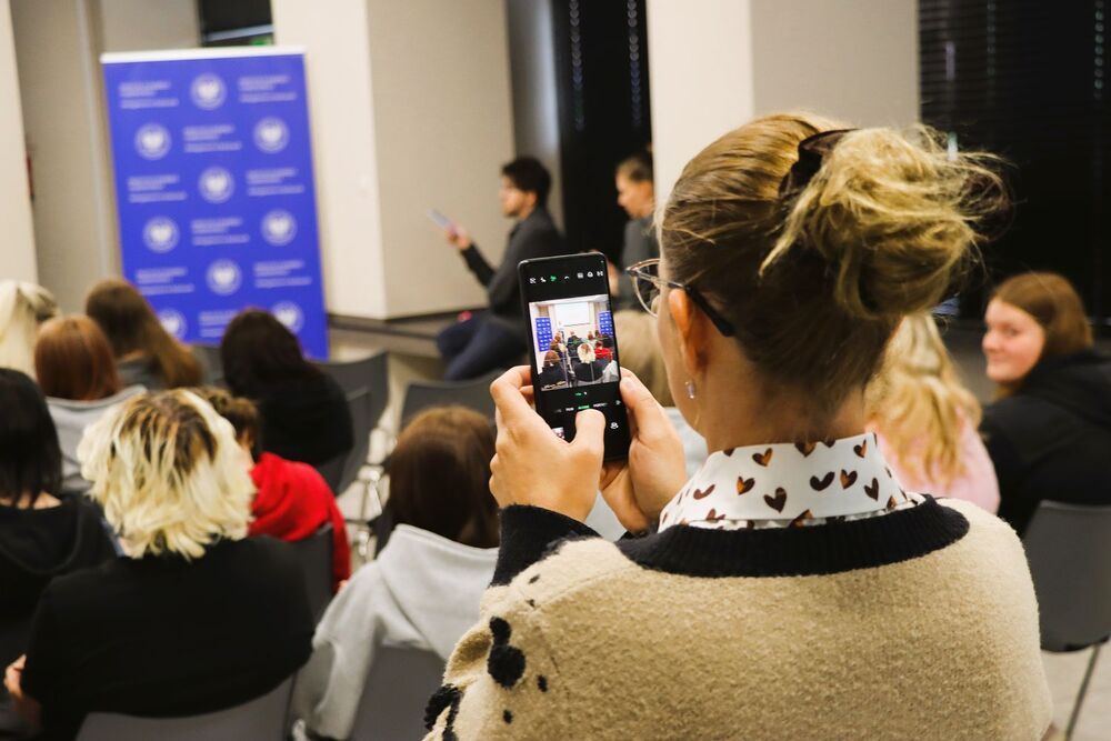 Konferencja prasowa. Podsumowanie współpracy ze środowiskiem świętokrzyskich nauczycieli i uczniów w roku szkolnym 2025/2026. Fot. IPN Kielce