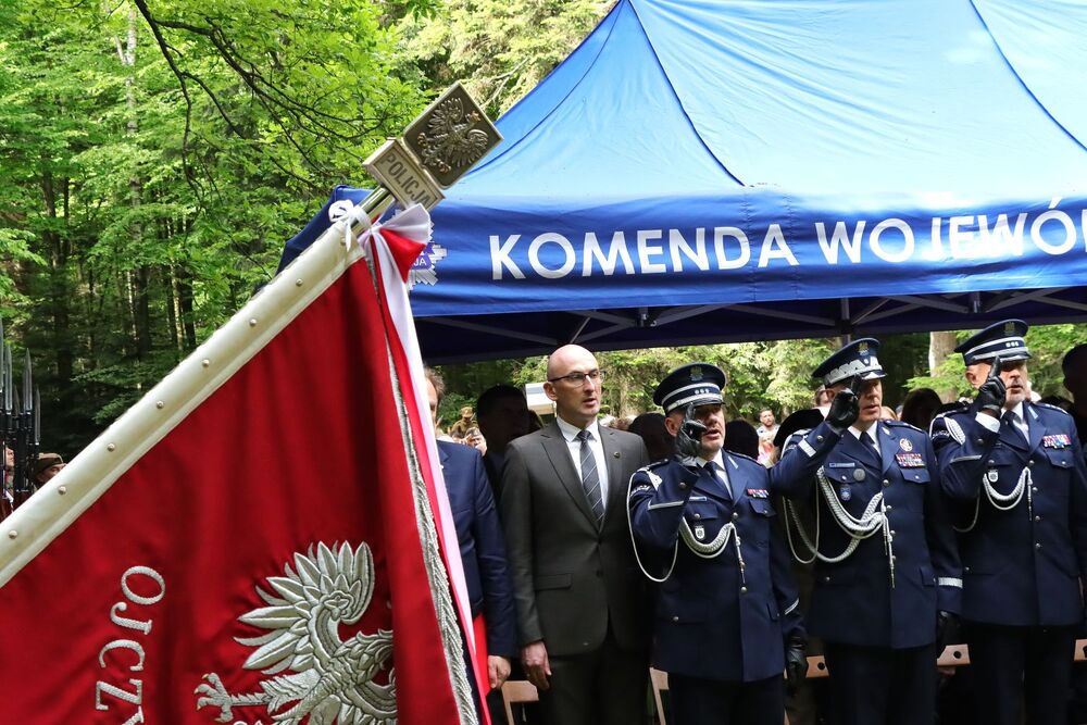 Uroczystości na Wykusie. Fot. IPN Kielce