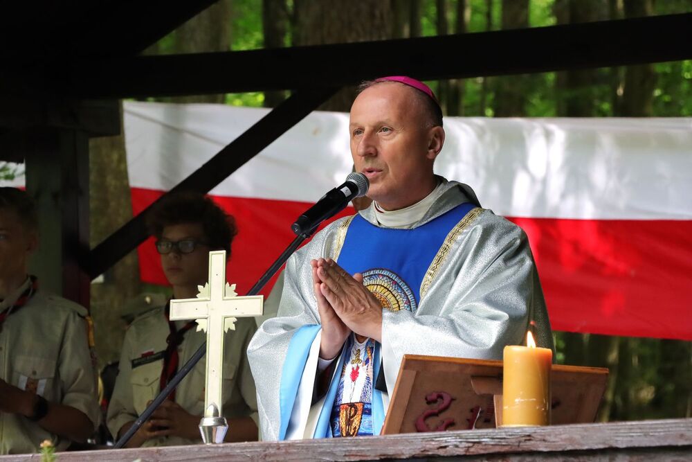 Uroczystości na Wykusie. Fot. IPN Kielce
