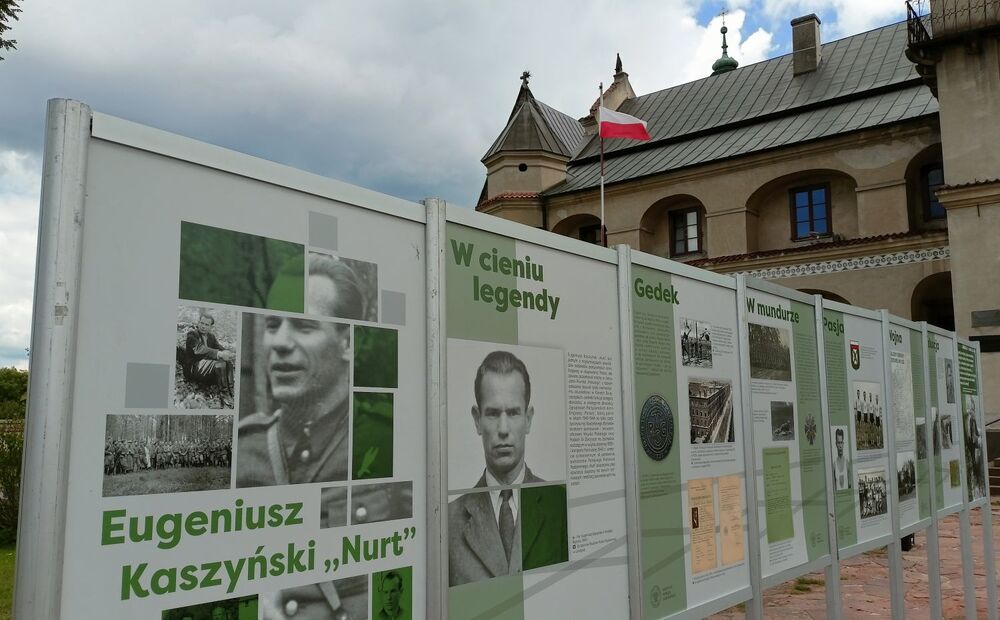 Uroczystości na Wykusie. Fot. IPN Kielce