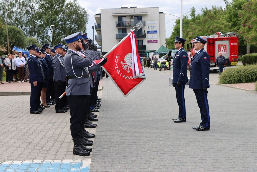 Powiatowe Święto Policji w Jędrzejowie. Fot. IPN Kielce