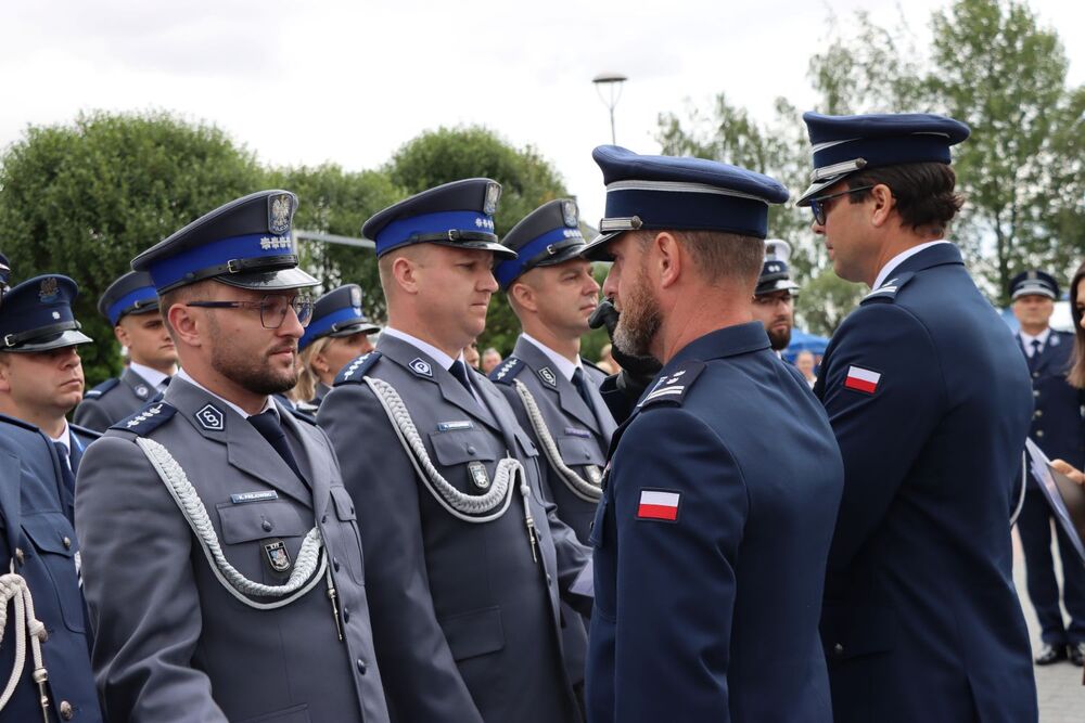Powiatowe Święto Policji w Jędrzejowie. Fot. IPN Kielce