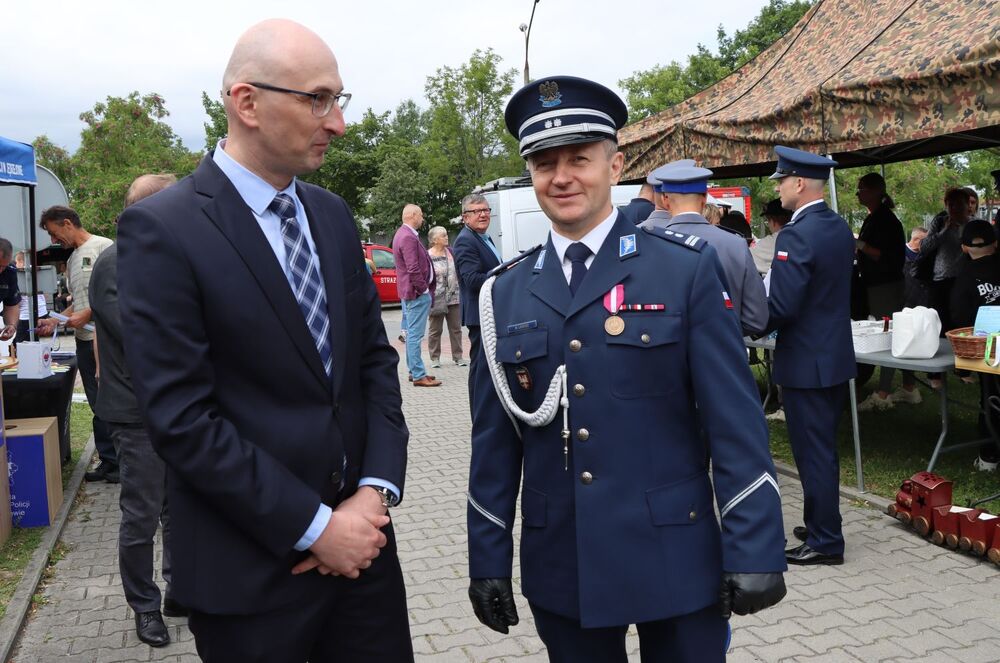 Powiatowe Święto Policji w Jędrzejowie. Fot. IPN Kielce
