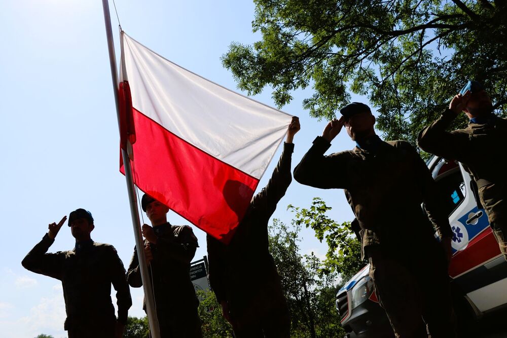 Obchody 82. rocznicy rozstrzelania polskich patriotów w Lesie Wełeckim koło Buska-Zdroju. Fot. IPN Kielce