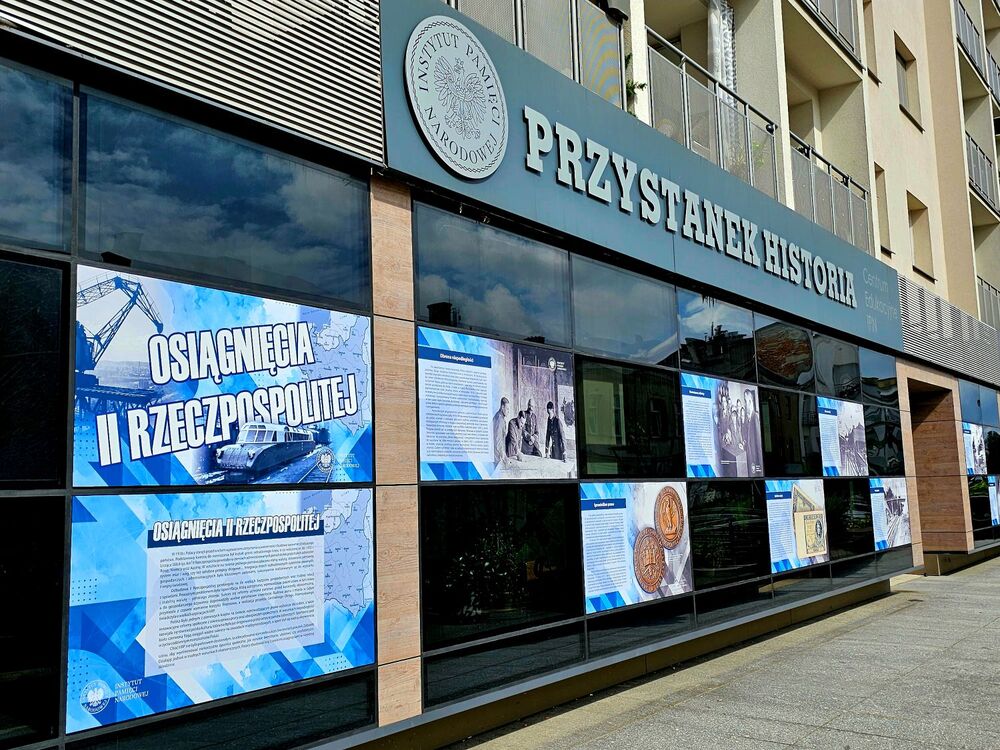 Prezentacja „Osiągnięcia II Rzeczpospolitej”. Fot. IPN Kielce