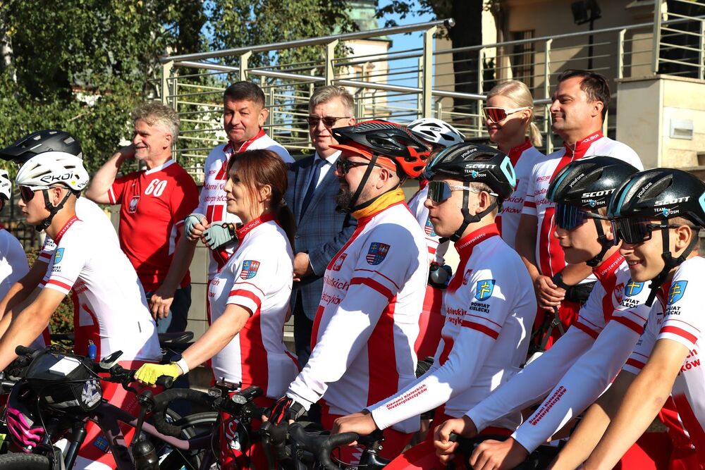 Start VI Rajdu Rowerowego im. Westerplatczyków. Fot. IPN Kielce