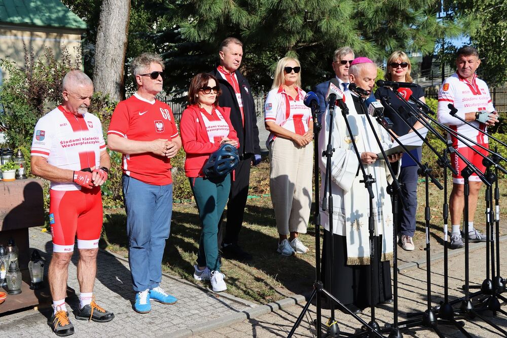 Start VI Rajdu Rowerowego im. Westerplatczyków. Fot. IPN Kielce