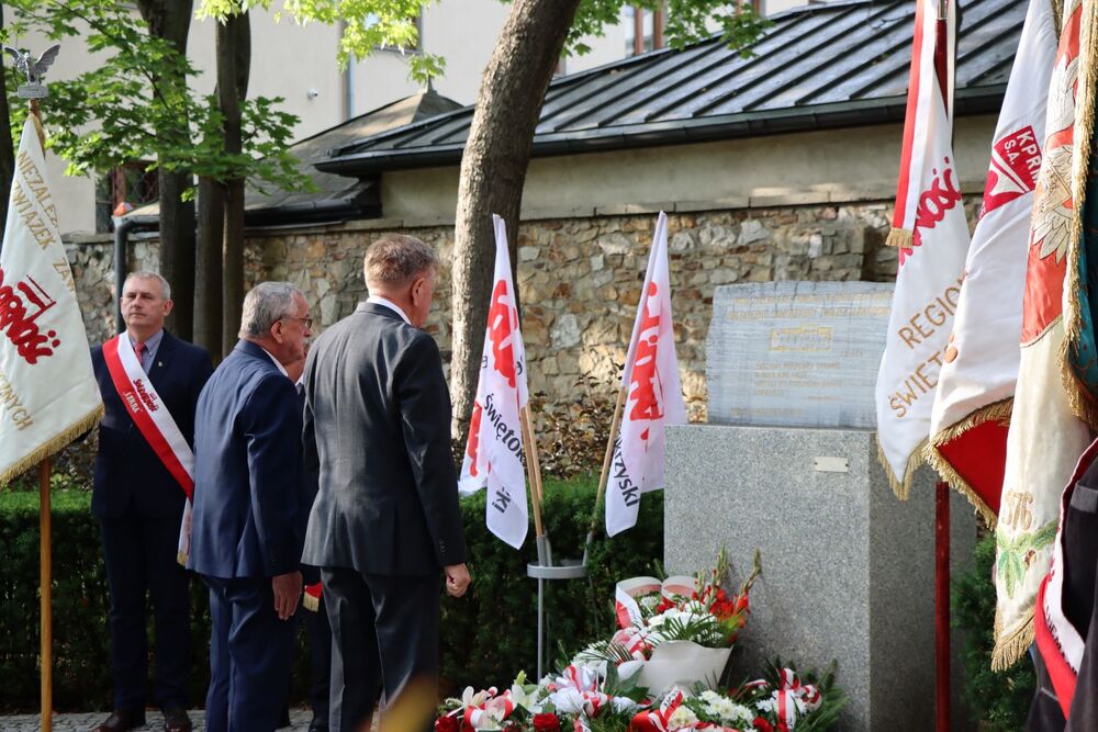 Kieleckie uroczystości z okazji 46. rocznicy Porozumień Sierpniowych i powstania NSZZ „Solidarność”. Fot. IPN Kielce